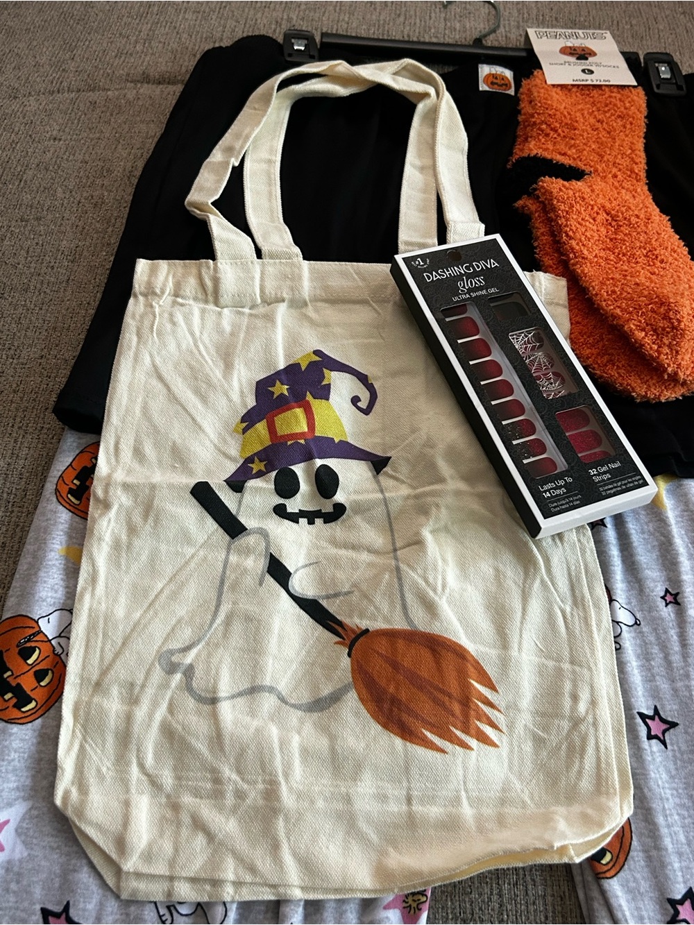 Peanuts pjs bundle - Picture 9 of 12